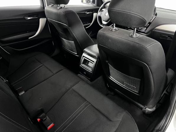 BMW 1 серии II (F20/F21) Рестайлинг 2 с пробегом 2017 года, цена 1 700 000 рублей, 149849 км, хэтчбек, Автокод Объявления