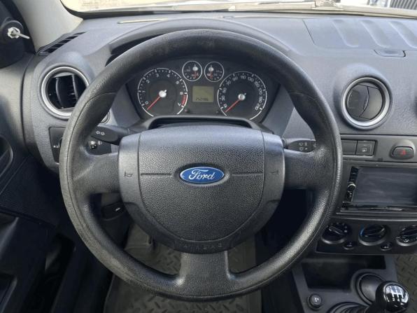 Ford Fusion I Рестайлинг с пробегом 2006 года, цена 244 000 рублей, 252470 км, хэтчбек, Автокод Объявления