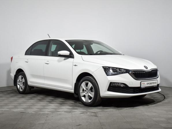 Skoda Rapid II с пробегом 2020 года, цена 1 640 000 рублей, 45000 км, лифтбек, Автокод Объявления