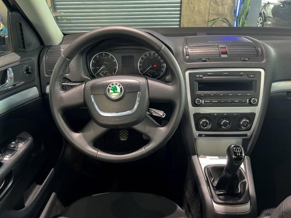 Skoda Octavia II (A5) Рестайлинг с пробегом 2010 года, цена 880 000 рублей, 173024 км, лифтбек, Автокод Объявления