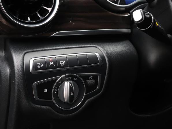 Mercedes-Benz V-Класс III (W447) Рестайлинг с пробегом 2020 года, цена 6 350 000 рублей, 66434 км, минивэн, Автокод Объявления