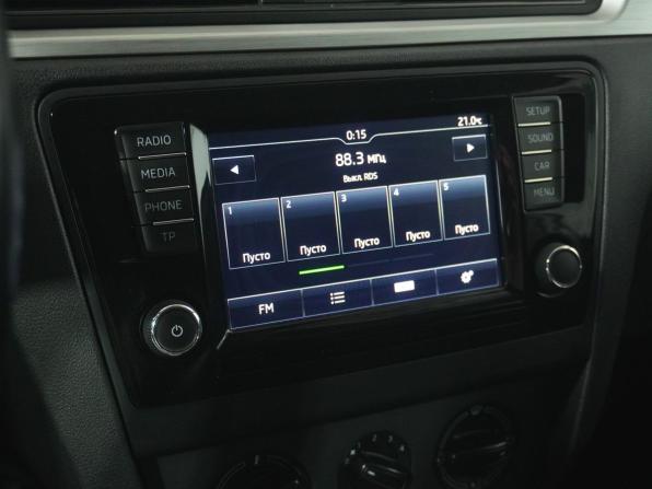 Skoda Rapid I с пробегом 2016 года, цена 999 000 рублей, 153602 км, лифтбек, Автокод Объявления
