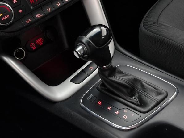 Kia Ceed II Рестайлинг с пробегом 2018 года, цена 1 061 000 рублей, 185066 км, универсал, Автокод Объявления