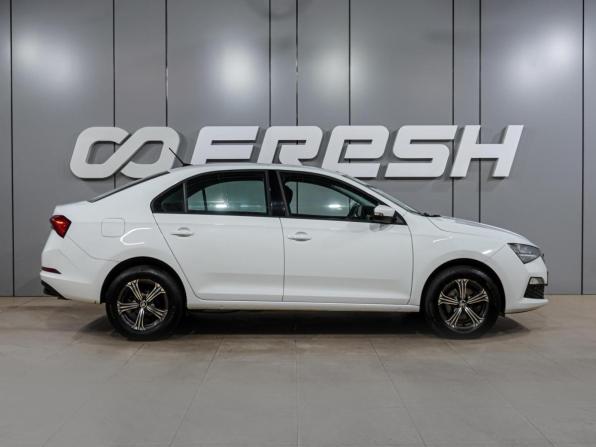 Skoda Rapid II с пробегом 2021 года, цена 1 689 000 рублей, 111338 км, лифтбек, Автокод Объявления