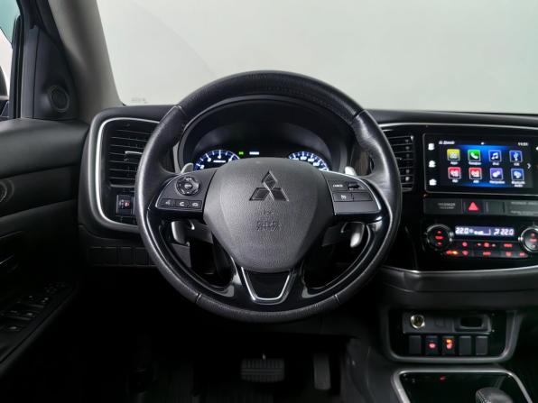 Mitsubishi Outlander III Рестайлинг 2 с пробегом 2018 года, цена 2 075 000 рублей, 131515 км, внедорожник, Автокод Объявления