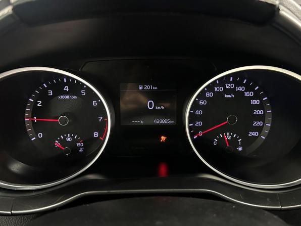 Kia Ceed III с пробегом 2018 года, цена 1 560 000 рублей, 438884 км, универсал, Автокод Объявления