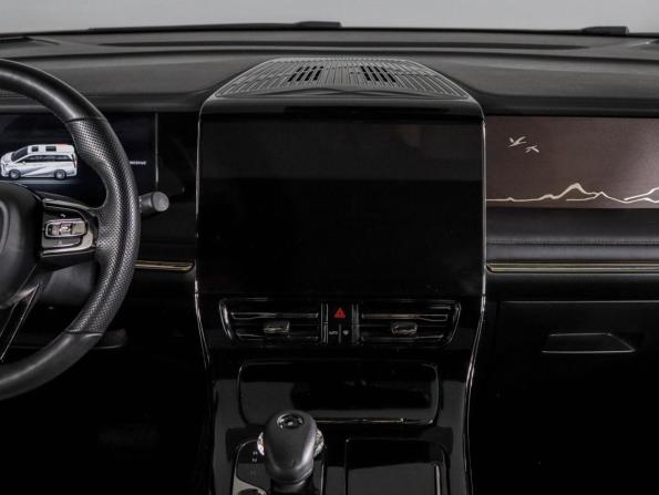 GAC M8 с пробегом 2024 года, цена 4 150 000 рублей, 38253 км, минивэн, Автокод Объявления