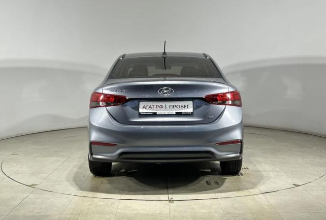 Hyundai Solaris II с пробегом 2018 года, цена 1 370 000 рублей, 131054 км, седан, Автокод Объявления