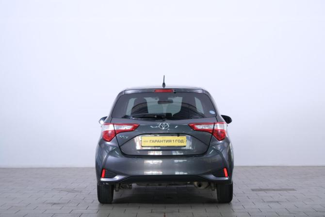 Toyota Vitz III (XP130) Рестайлинг 2 с пробегом 2019 года, цена 1 099 000 рублей, 90800 км, хэтчбек, Автокод Объявления