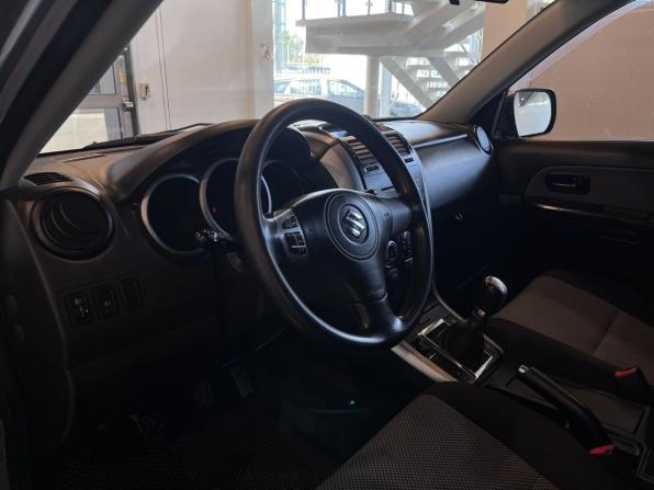 Suzuki Grand Vitara II с пробегом 2007 года, цена 634 000 рублей, 213020 км, внедорожник, Автокод Объявления
