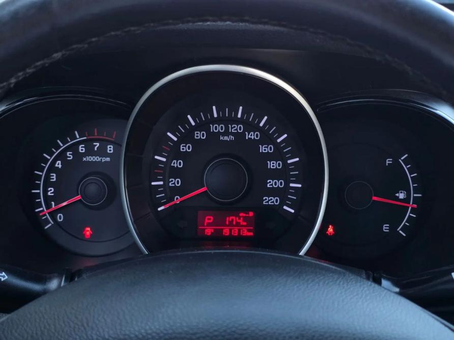 Kia Rio III Рестайлинг Санкт-Петербург  - изображение 12