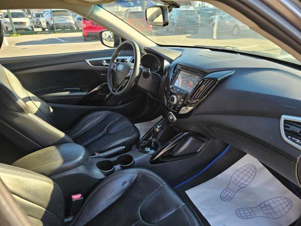 Hyundai Veloster I с пробегом 2012 года, цена 998 000 рублей, 172768 км, хэтчбек, Автокод Объявления