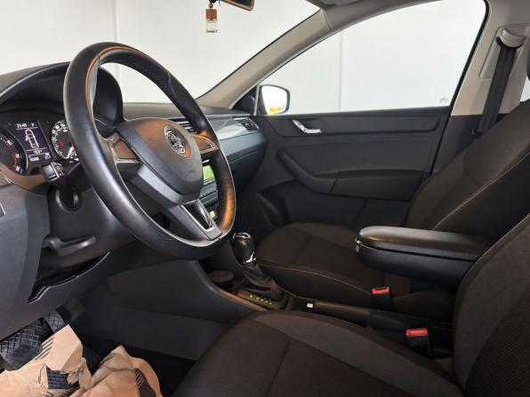 Skoda Rapid I с пробегом 2014 года, цена 1 299 000 рублей, 98600 км, лифтбек, Автокод Объявления