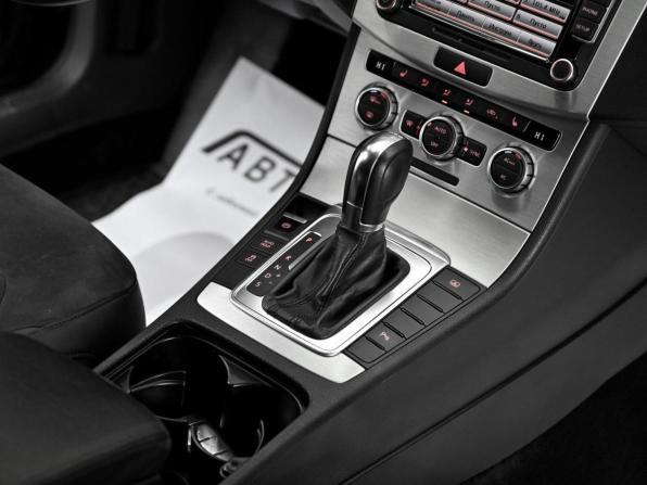 Volkswagen Passat B7 с пробегом 2013 года, цена 1 099 000 рублей, 124577 км, седан, Автокод Объявления