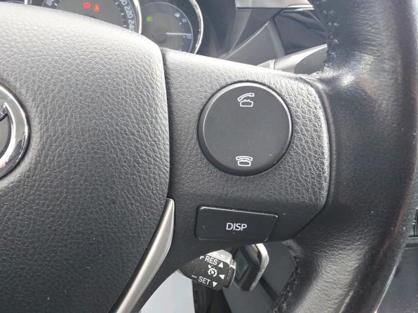 Toyota Corolla XI (E160 E170 E180) с пробегом 2014 года, цена 1 375 000 рублей, 140000 км, седан, Автокод Объявления