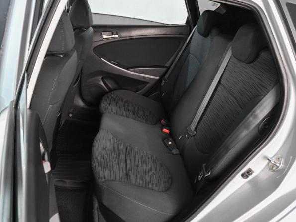 Hyundai Solaris I Рестайлинг с пробегом 2015 года, цена 1 169 000 рублей, 68400 км, хэтчбек, Автокод Объявления