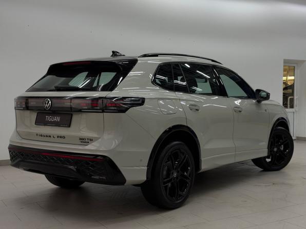 Volkswagen Tiguan III (China Market) с пробегом 2026 года, цена 4 990 000 рублей, 55 км, внедорожник, Автокод Объявления