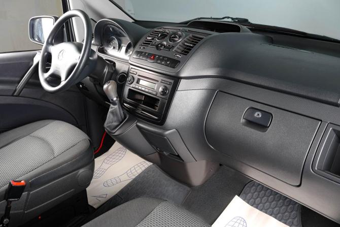 Mercedes-Benz Vito II (W639) Рестайлинг с пробегом 2014 года, цена 2 349 000 рублей, 388093 км, минивэн, Автокод Объявления