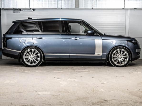 Land Rover Range Rover IV Рестайлинг с пробегом 2018 года, цена 7 035 000 рублей, 239537 км, внедорожник, Автокод Объявления
