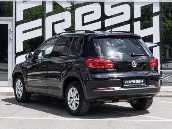 Volkswagen Tiguan I Рестайлинг с пробегом 2014 года, цена 1 292 000 рублей, 215901 км, внедорожник, Автокод Объявления