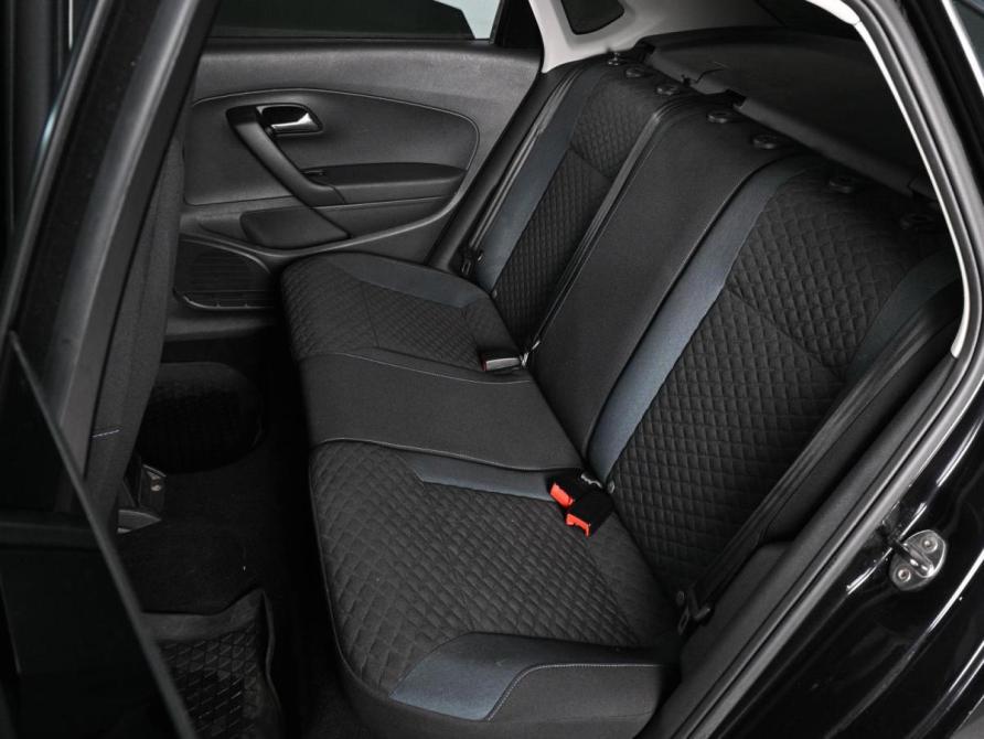 Volkswagen Polo V Рестайлинг Ростов-на-Дону  - изображение 9