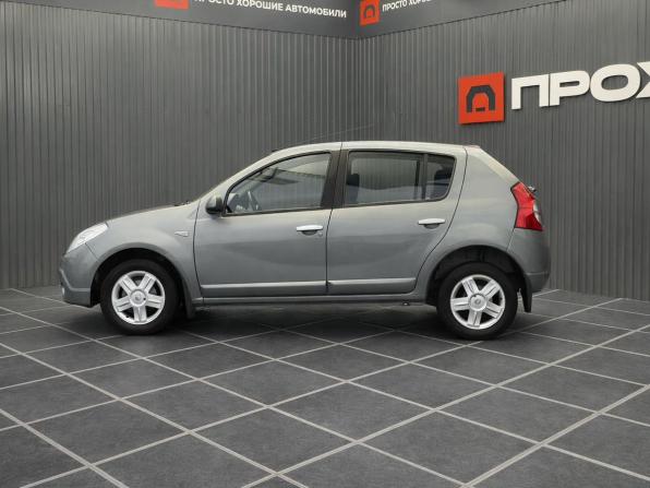 Renault Sandero I с пробегом 2010 года, цена 397 000 рублей, 237703 км, хэтчбек, Автокод Объявления