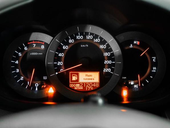 Toyota RAV4 III (XA30) с пробегом 2007 года, цена 1 300 000 рублей, 212048 км, внедорожник, Автокод Объявления