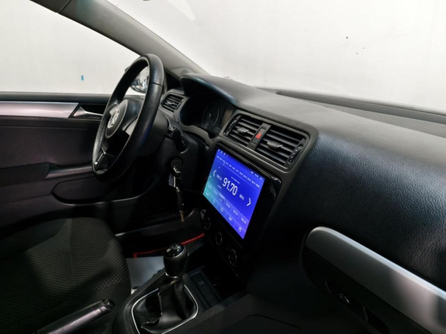 Volkswagen Jetta VI Курск  - изображение 7