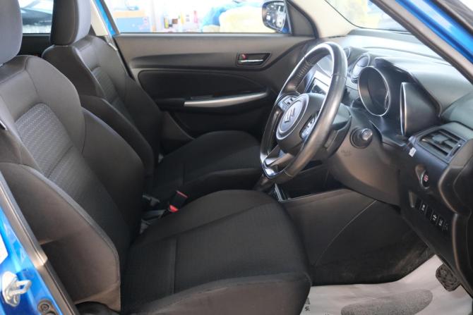 Suzuki Swift V с пробегом 2018 года, цена 1 259 000 рублей, 110000 км, хэтчбек, Автокод Объявления