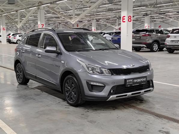 Kia Rio IV с пробегом 2018 года, цена 990 000 рублей, 212191 км, хэтчбек, Автокод Объявления