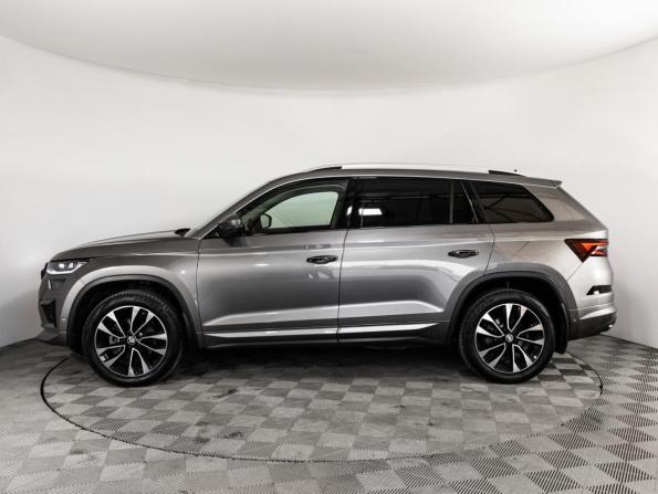 Skoda Kodiaq I Рестайлинг с пробегом 2023 года, цена 4 599 000 рублей, 47305 км, внедорожник, Автокод Объявления
