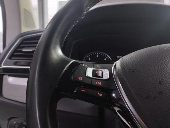 Volkswagen Multivan T6 с пробегом 2018 года, цена 5 750 000 рублей, 105919 км, минивэн, Автокод Объявления