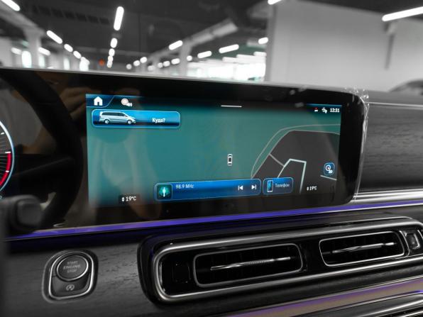 Mercedes-Benz V-Класс III (W447) Рестайлинг 2 с пробегом 2025 года, цена 13 790 000 рублей, 29 км, минивэн, Автокод Объявления