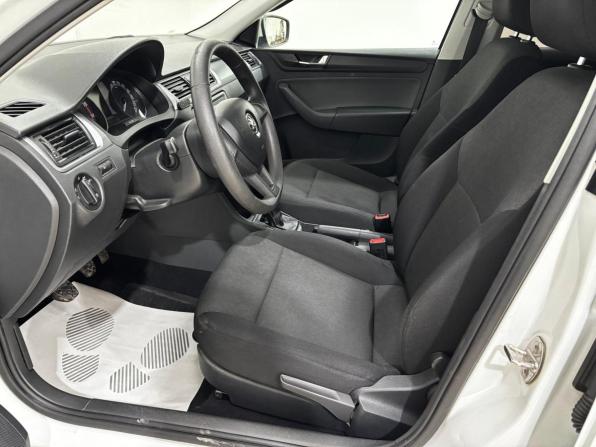 Skoda Rapid I Рестайлинг с пробегом 2018 года, цена 1 145 000 рублей, 157449 км, лифтбек, Автокод Объявления