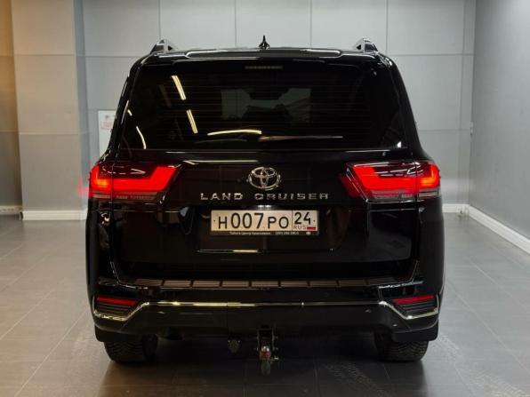 Toyota Land Cruiser 300 Series с пробегом 2021 года, цена 11 987 000 рублей, 8000 км, внедорожник, Автокод Объявления