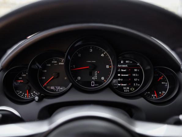 Porsche Cayenne II Рестайлинг (958) с пробегом 2015 года, цена 4 270 000 рублей, 186756 км, внедорожник, Автокод Объявления