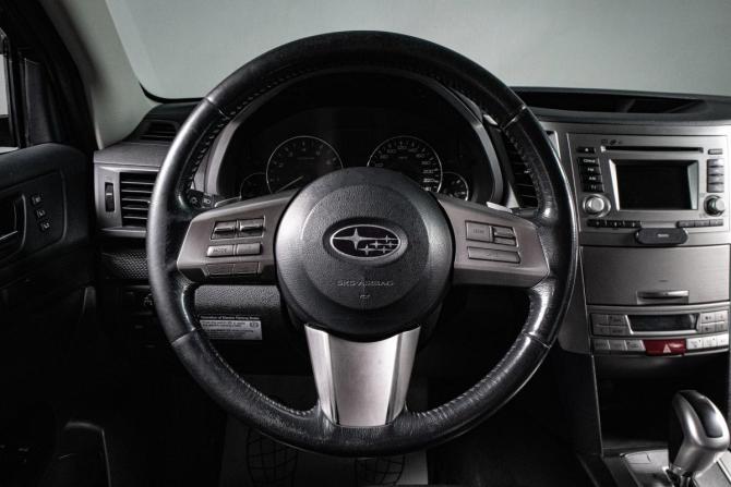 Subaru Legacy V с пробегом 2011 года, цена 1 199 000 рублей, 100500 км, седан, Автокод Объявления