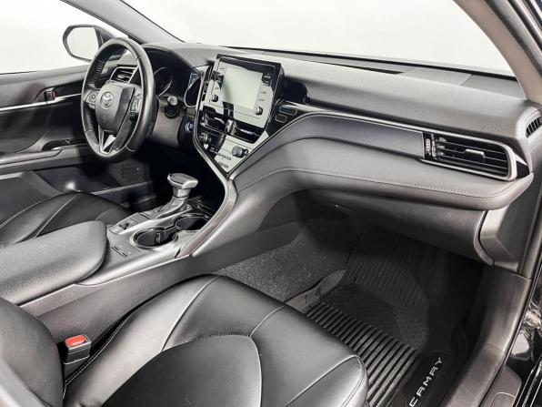 Toyota Camry VIII (XV70) Рестайлинг с пробегом 2021 года, цена 2 322 000 рублей, 118233 км, седан, Автокод Объявления
