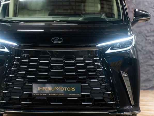 Новый Lexus LM II 2025 года, цена 16 990 000 рублей, минивэн, Автокод Объявления