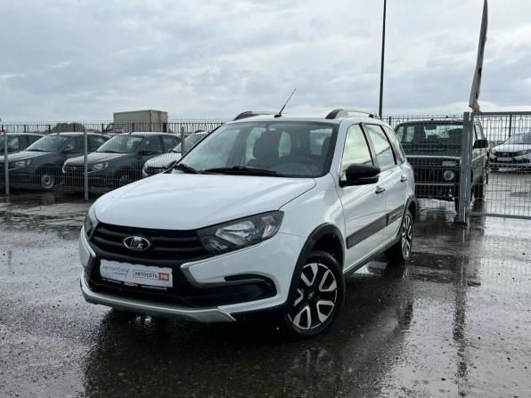 Lada (ВАЗ) Granta I Рестайлинг с пробегом 2023 года, цена 847 758 рублей, 61725 км, универсал, Автокод Объявления