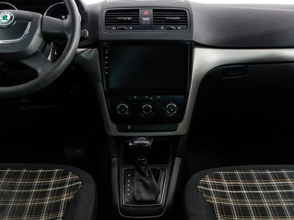 Skoda Yeti I с пробегом 2012 года, цена 749 000 рублей, 173674 км, внедорожник, Автокод Объявления