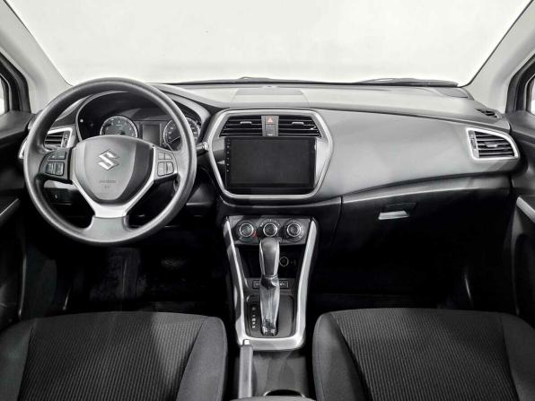 Suzuki SX4 II (S-Cross) Рестайлинг с пробегом 2017 года, цена 1 505 000 рублей, 153104 км, хэтчбек, Автокод Объявления