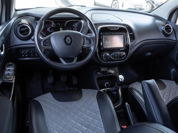 Renault Kaptur I с пробегом 2017 года, цена 1 540 000 рублей, 58133 км, внедорожник, Автокод Объявления