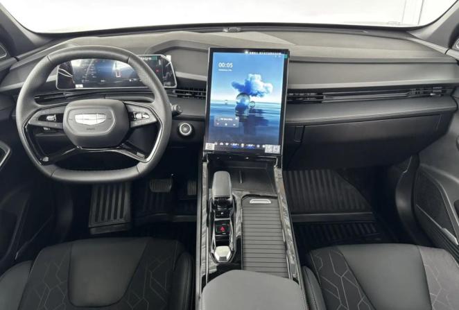 Geely Cityray с пробегом 2025 года, цена 2 345 000 рублей, 4526 км, внедорожник, Автокод Объявления