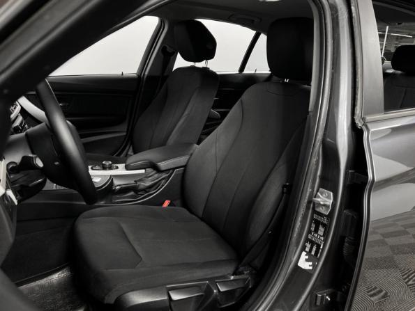 BMW 3 серии VI (F3x) Рестайлинг с пробегом 2018 года, цена 1 498 300 рублей, 159132 км, седан, Автокод Объявления