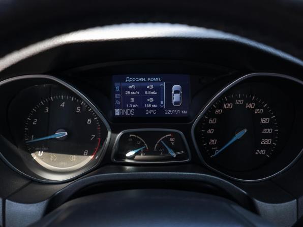 Ford Focus III с пробегом 2012 года, цена 699 000 рублей, 228828 км, хэтчбек, Автокод Объявления