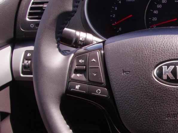 Kia Sorento II Рестайлинг с пробегом 2012 года, цена 1 685 000 рублей, 242000 км, внедорожник, Автокод Объявления