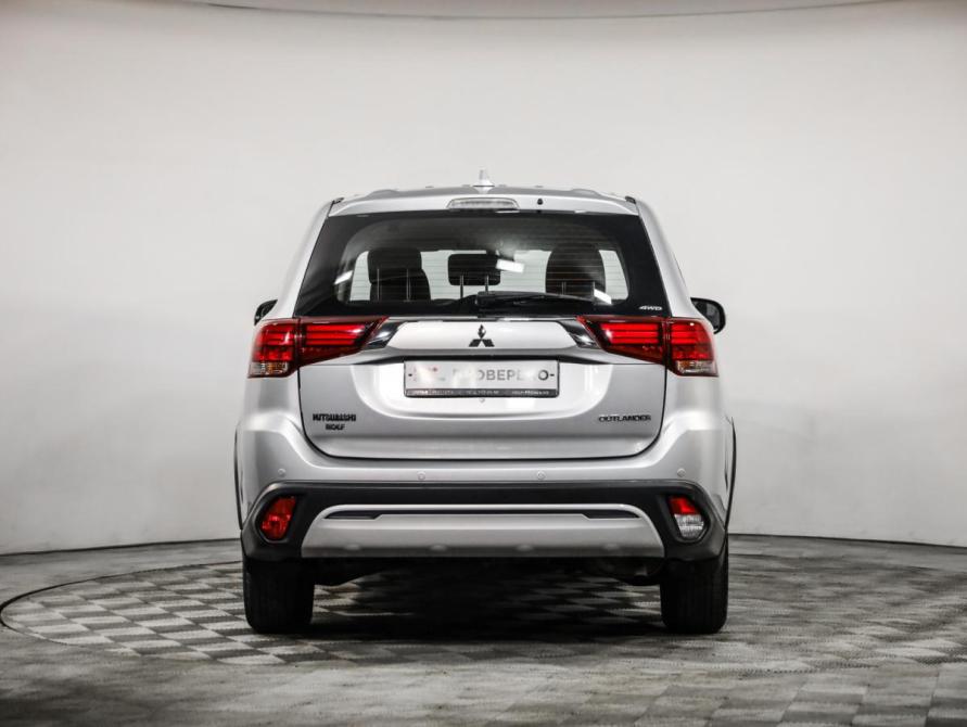 Mitsubishi Outlander III Рестайлинг 3 Санкт-Петербург  - изображение 7