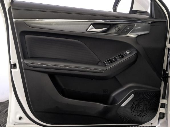 Haval Jolion I с пробегом 2023 года, цена 1 850 000 рублей, 28346 км, внедорожник, Автокод Объявления