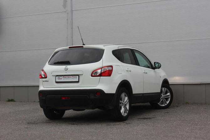 Nissan Qashqai I Рестайлинг с пробегом 2013 года, цена 1 097 000 рублей, 186465 км, внедорожник, Автокод Объявления